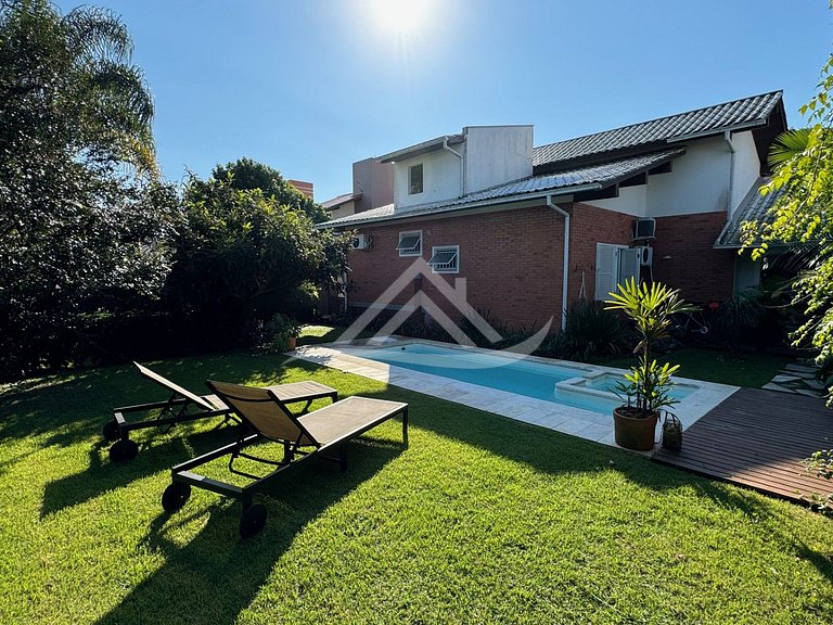 Casa Aconchegante Piscina Jurere Internacional